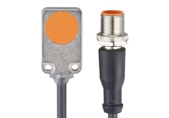 IQ2003 Inductive sensor IQ23008BAPKG/0.3M/PUR/US