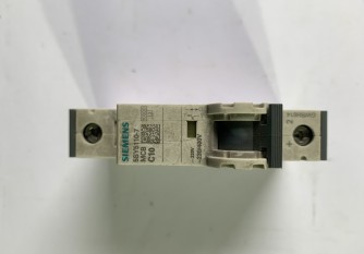 5SY5110-7 MCB C10-InStock Elektro 5SY5110-7 MCB C10 Siemens