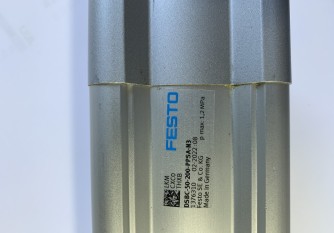 1376310-InStock Zylinder 1376310 FESTO