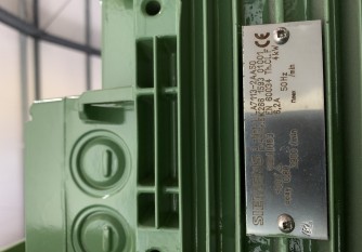 Motor: 1LA7113-2AA50, Ventilator: MXE040-003130-InStock Motor + RADIAL-VENTILATOR Motor: 1LA7113-2AA50, Ventilator: MXE040-003130 Siemens